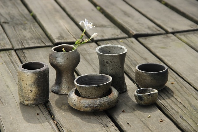 clay-pots-1594582_960_720.jpg